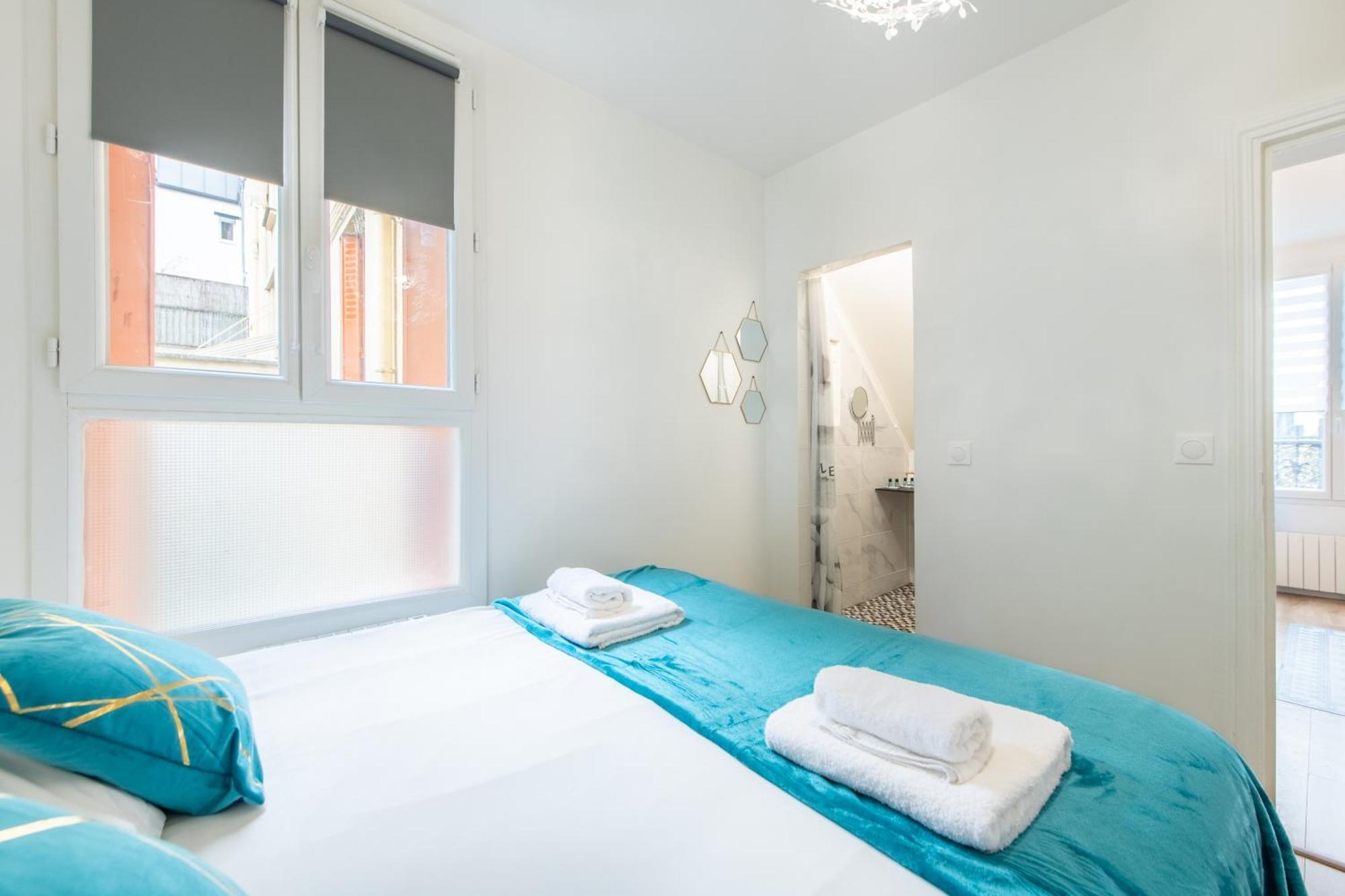 Spacious And Bright 2-Bedroom Large Apartment Very Close To Paris - Near Metro Булон Биянкур Екстериор снимка