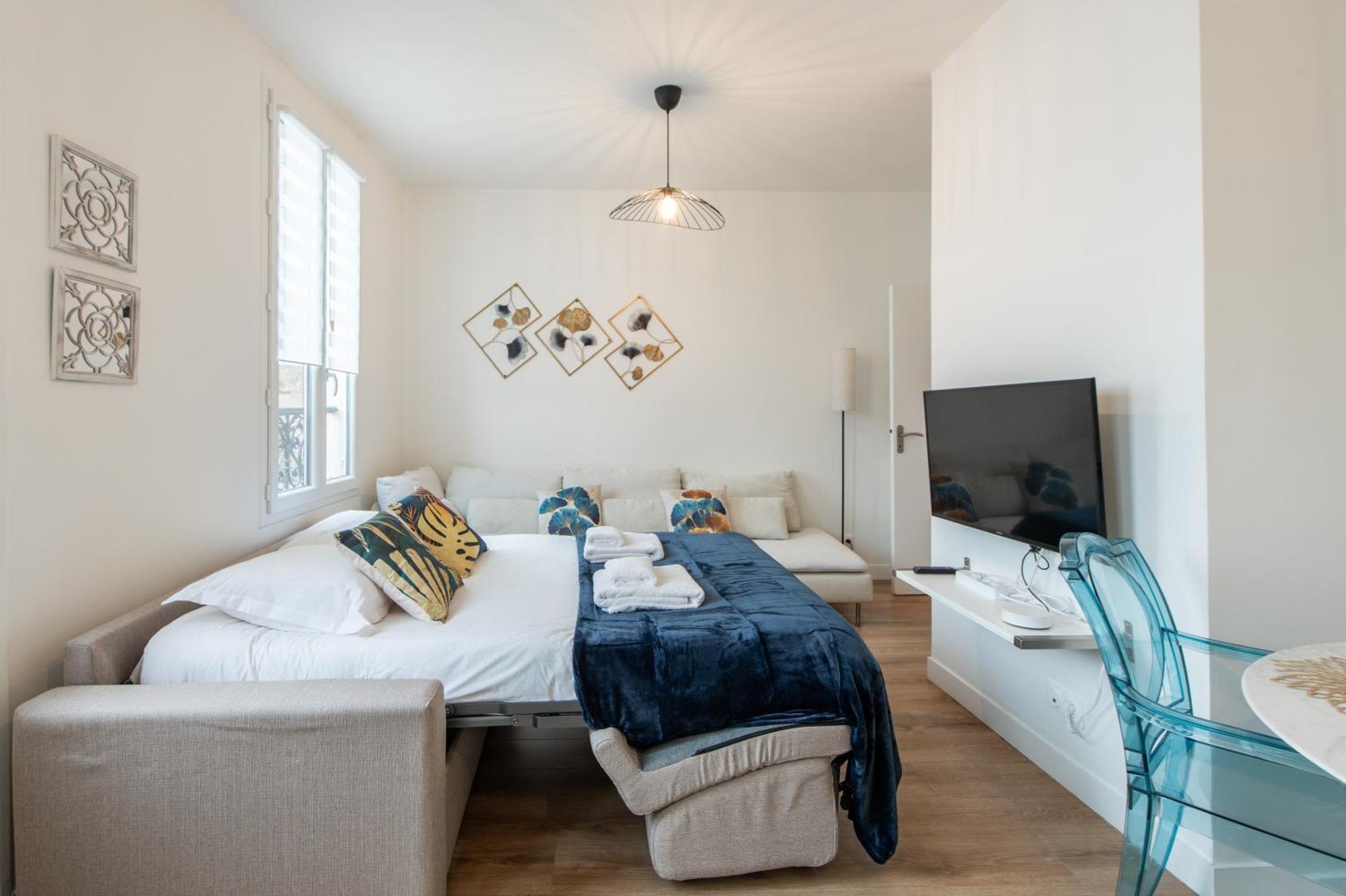 Spacious And Bright 2-Bedroom Large Apartment Very Close To Paris - Near Metro Булон Биянкур Екстериор снимка